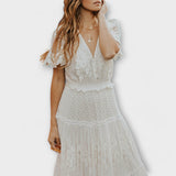 Helena - Midi Lacey Obleka z V-izrezom