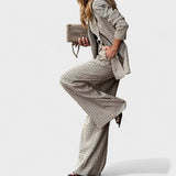 Carlota - Eleganten Outfit