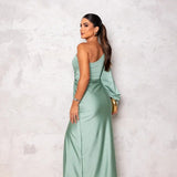 "Anna - Elegantna ženska obleka" can be rewritten as "Anna - Elegantna ženska moda".