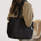 Olívia - Velvet Shoulder Bag