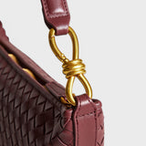 Isa - Burgundija Chic