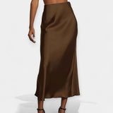 Miniskirt z visokim pasom
