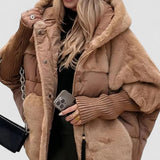 Dominika - Oblogan plašč s kapuco